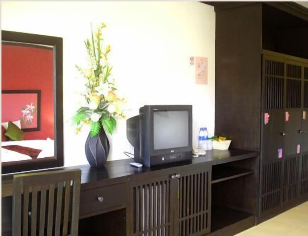 Be My Guest Boutique Hotel Deluxe Room 12