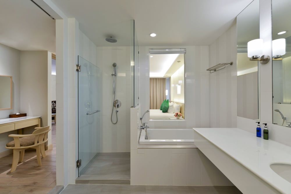 Hisea Huahin Hotel Superior Twin Room 8