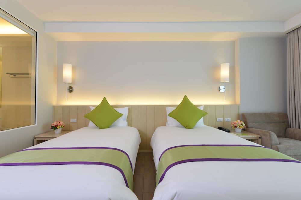 Hisea Huahin Hotel Superior Twin Room