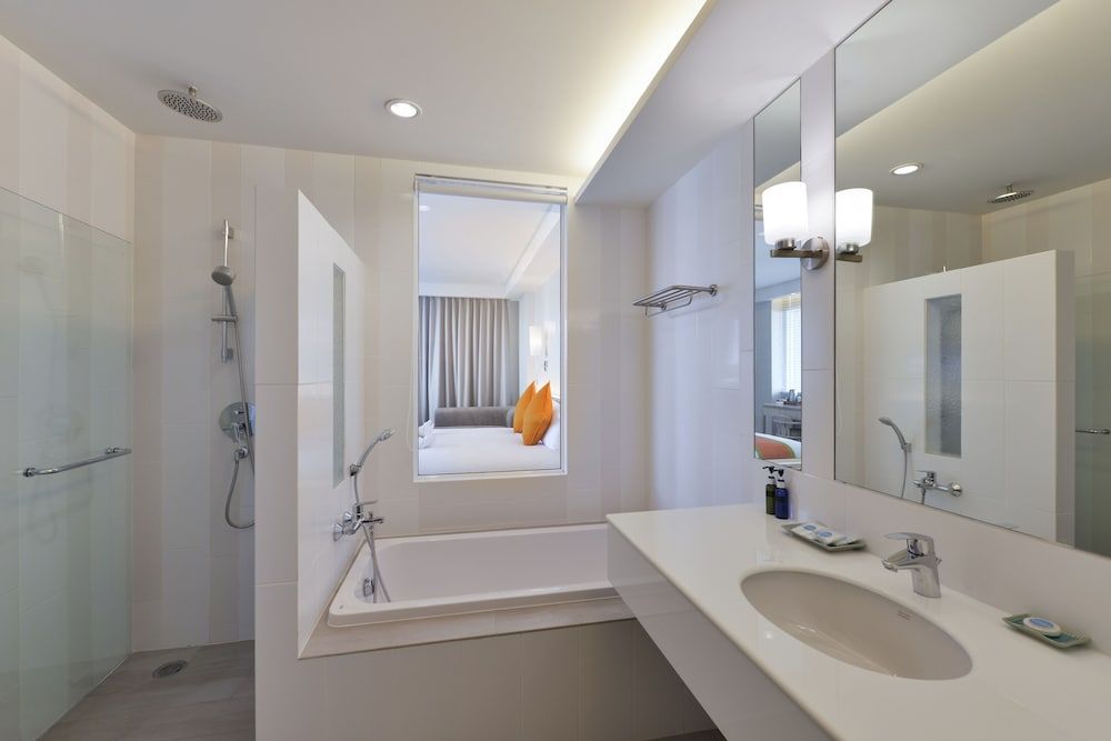 Hisea Huahin Hotel Superior Twin Room 2