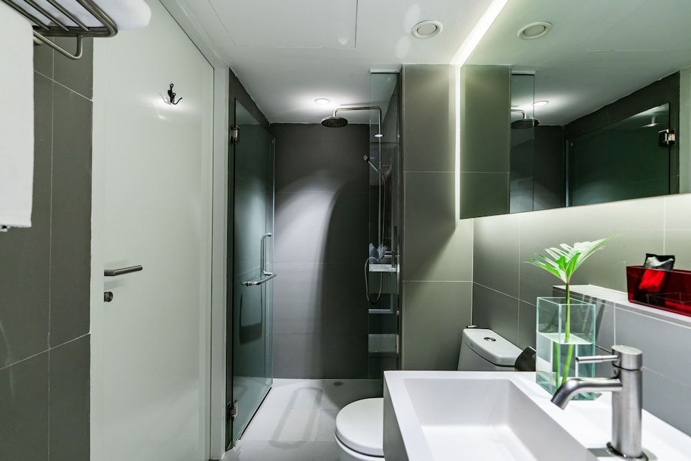 Galleria 12 Sukhumvit Bangkok by Compass Hospitality Superior Room 7