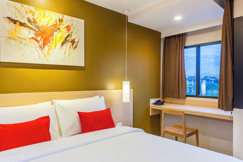 Livotel Hotel Kaset Nawamin Bangkok Standard Double Room 2