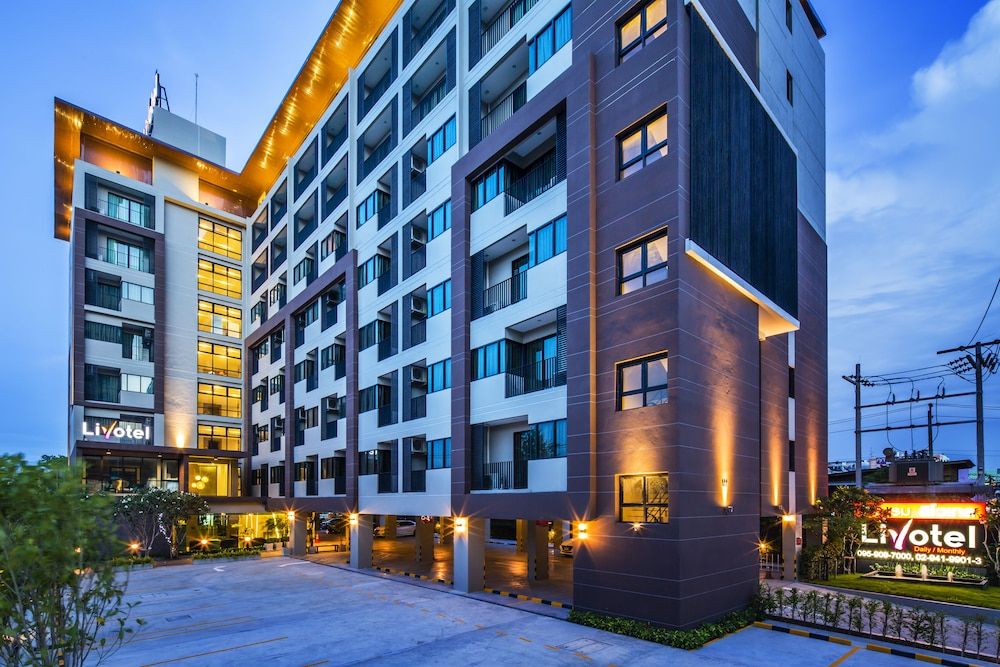 undefined Livotel Hotel Kaset Nawamin Bangkok