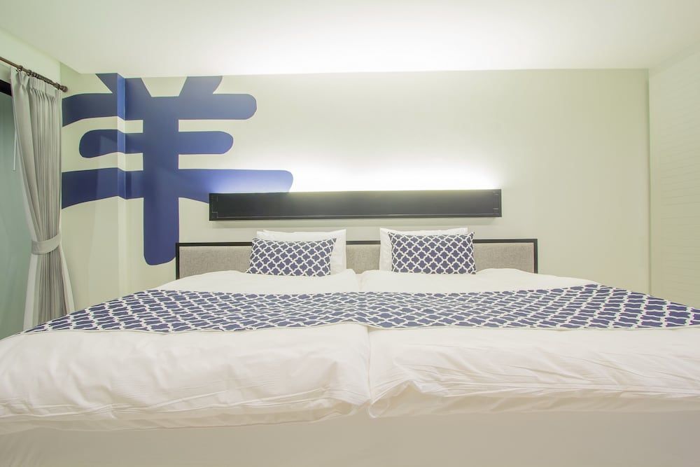 Baba House Phuket Hotel Deluxe Studio Double 4