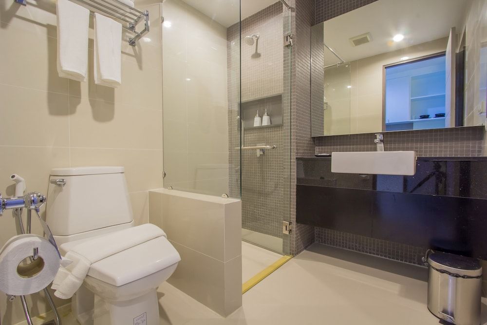 Baba House Phuket Hotel Superior Double Room 8