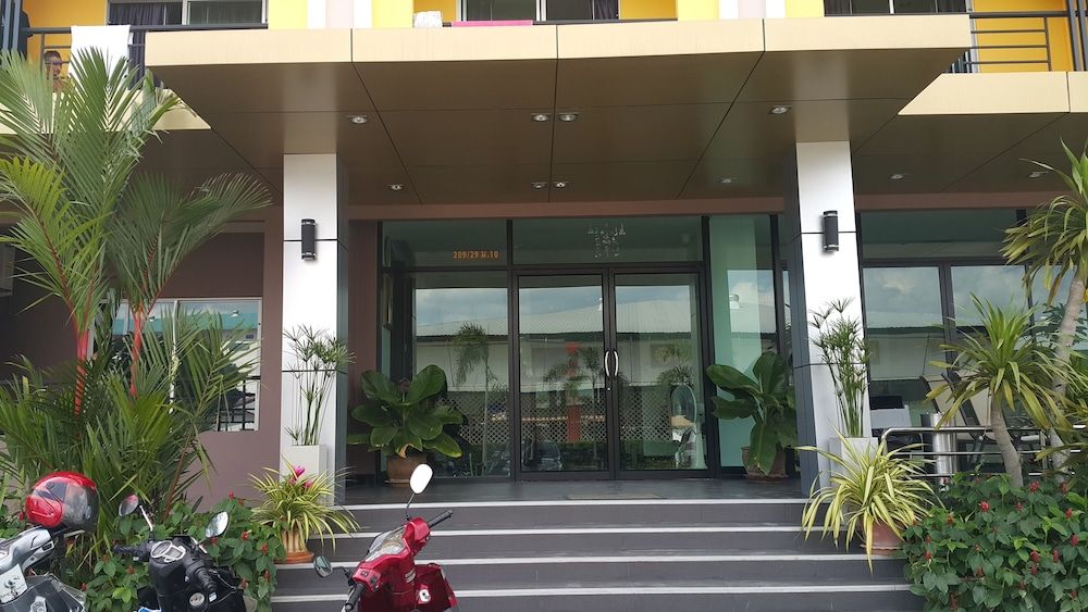 undefined B Space Residence 4