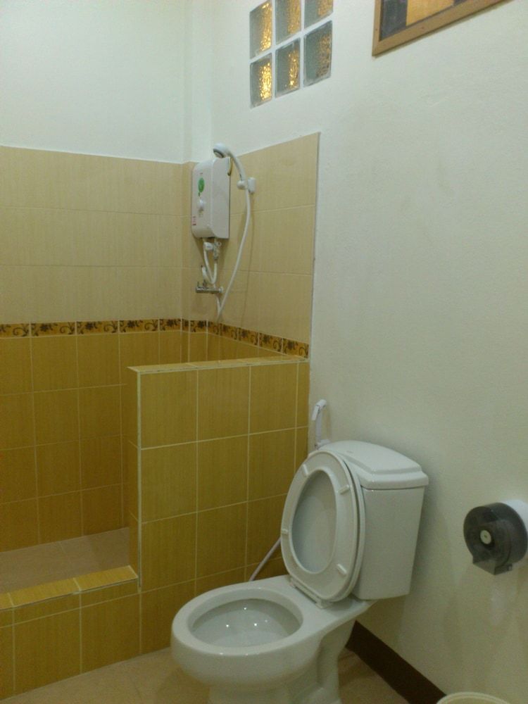 Suan Lamyai Resort Deluxe King 7