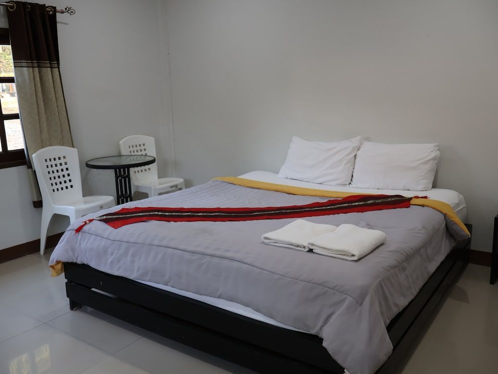 Suan Lamyai Resort Deluxe King 5