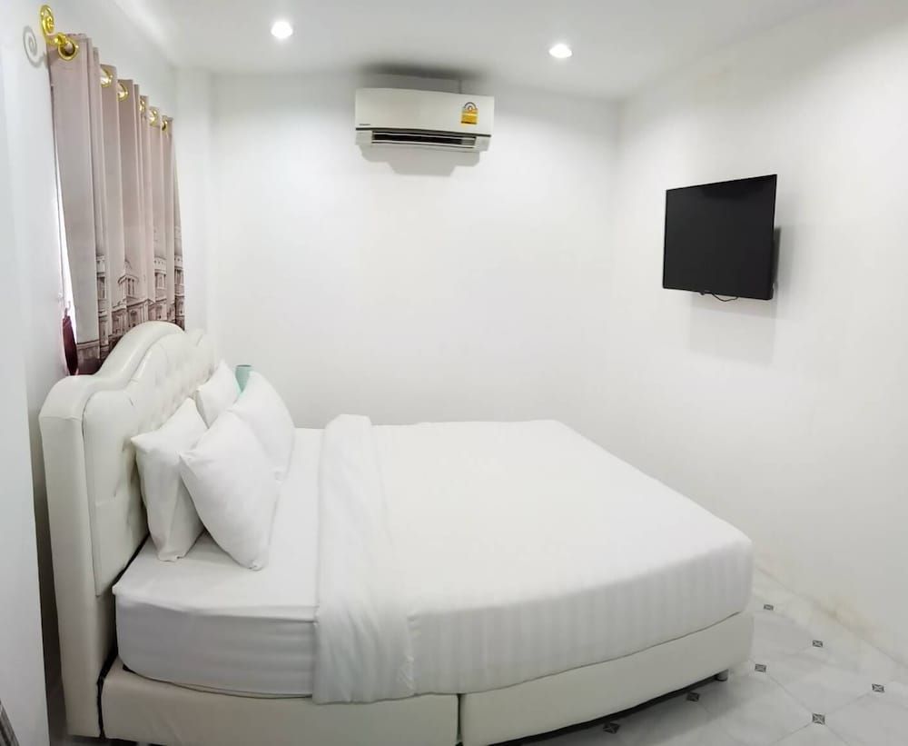 Na Banmae Resort Super Deluxe Room 3