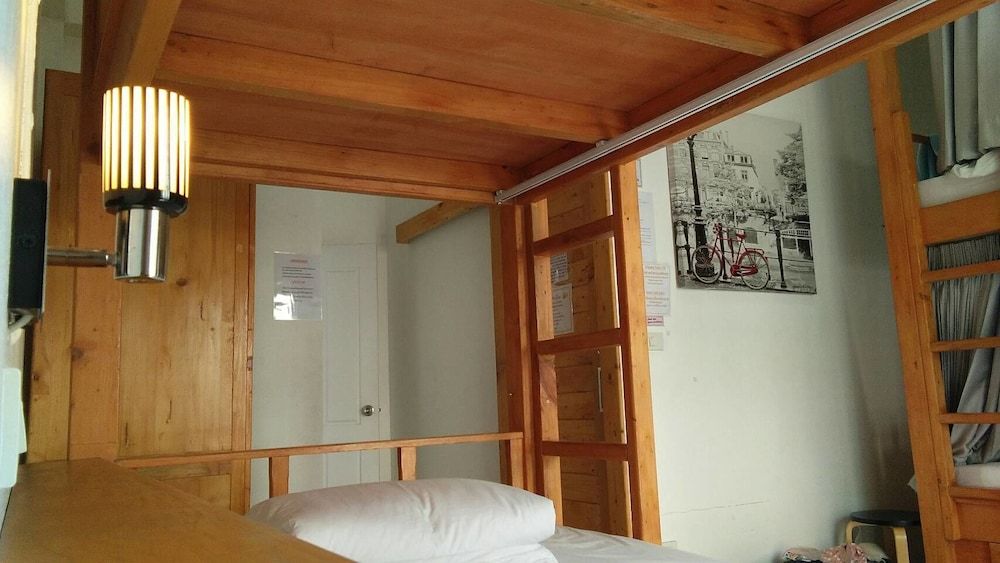 Nimman Bunk Chiang Mai - Hostel Private Room 4 Beds 7