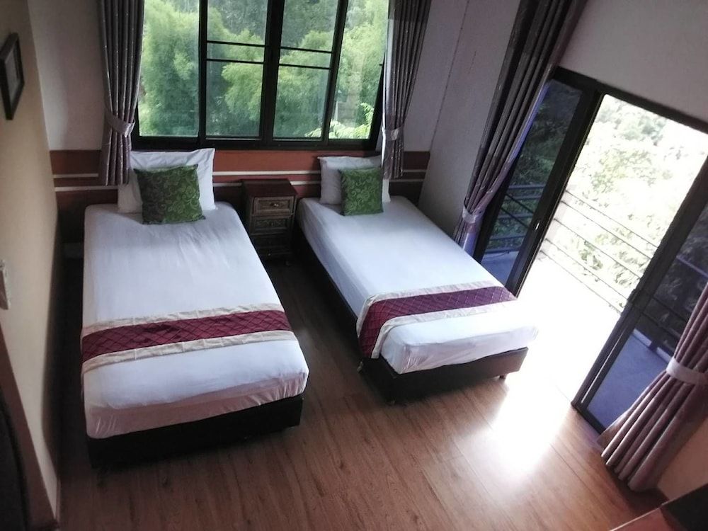 Chiang Khong Hill Deluxe Room