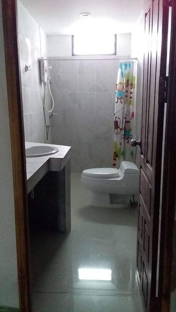 Chiang Khong Hill Family Room 4 Single Bed 5