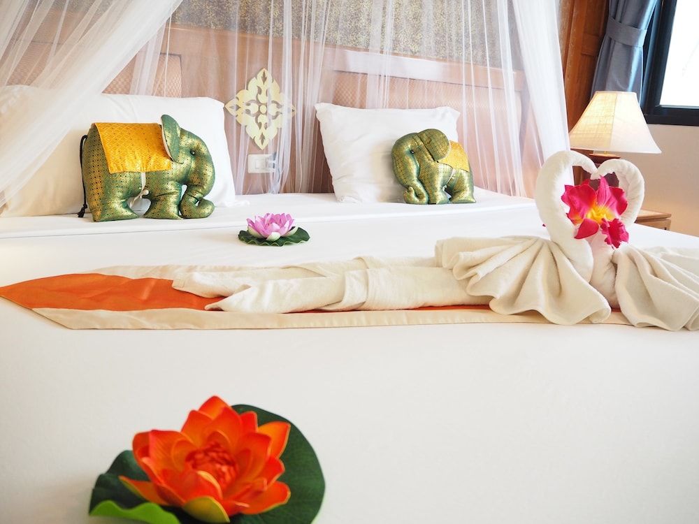 Your Place Inn Deluxe Room 15