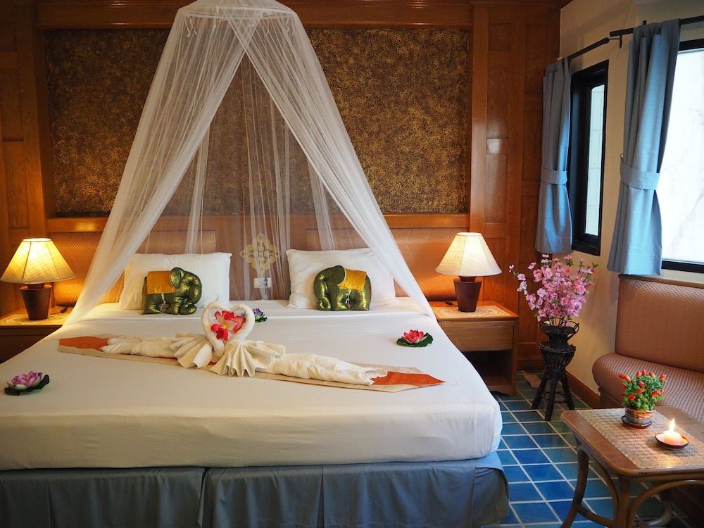 Your Place Inn Deluxe Room 20