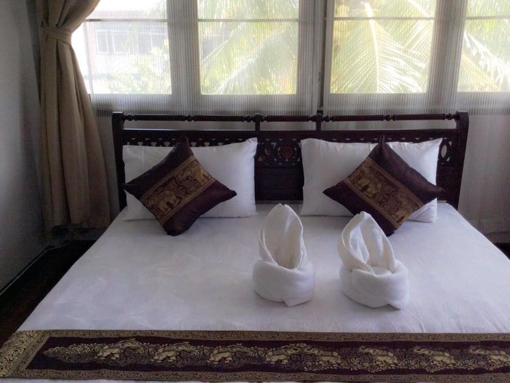 Deluxe Double Room with Private External Bathroom