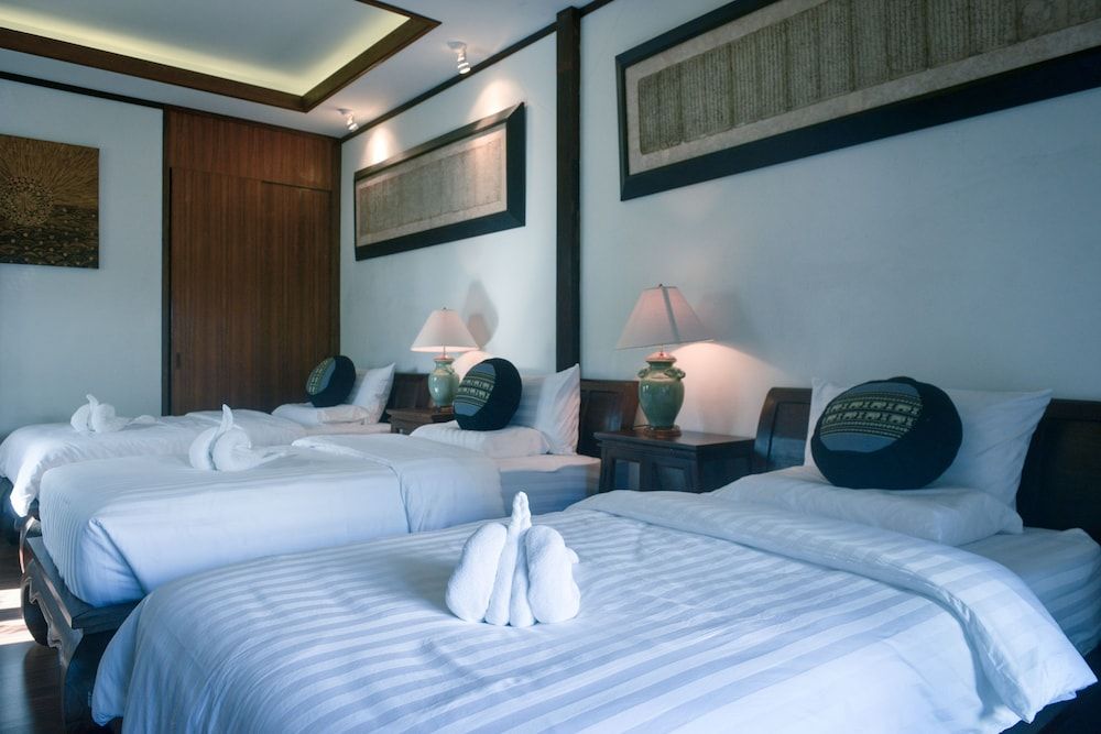 Hongkhao Village Luxury Triple Room, Lanai, Resort View 3