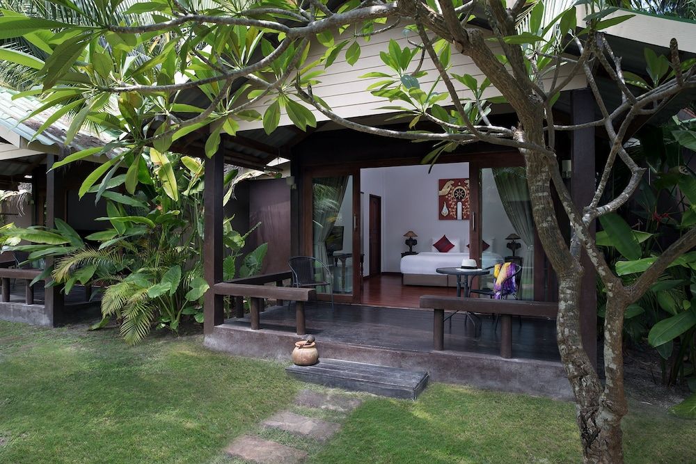 Garden Wing Bungalow