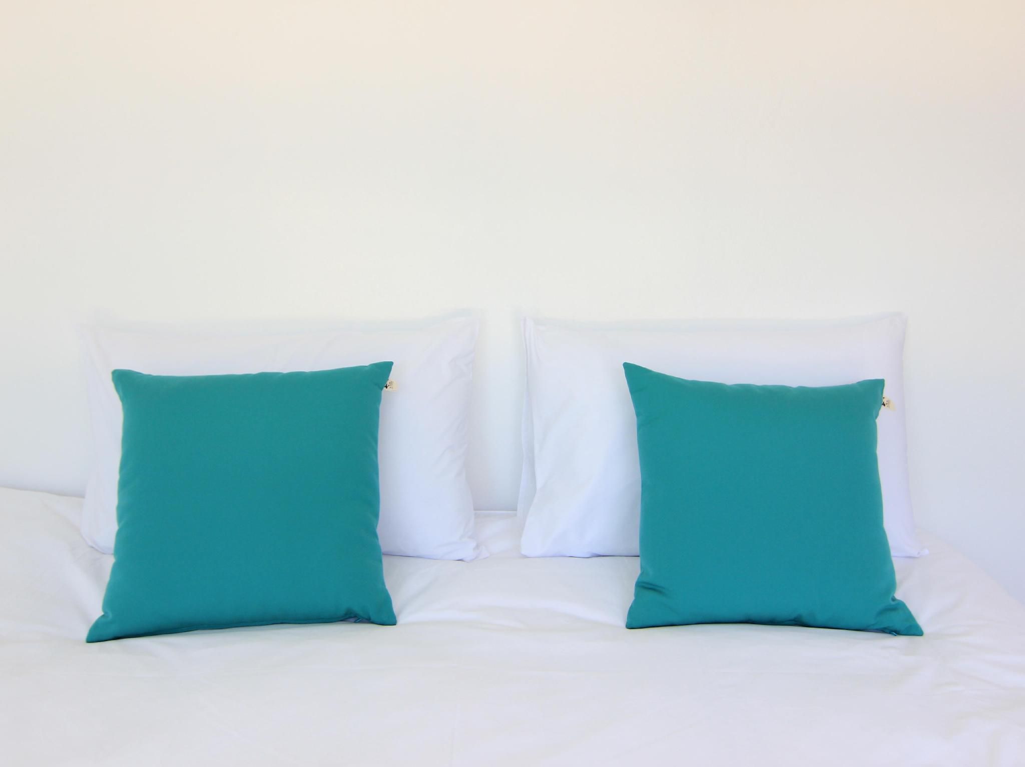Ocean View Queen Bed