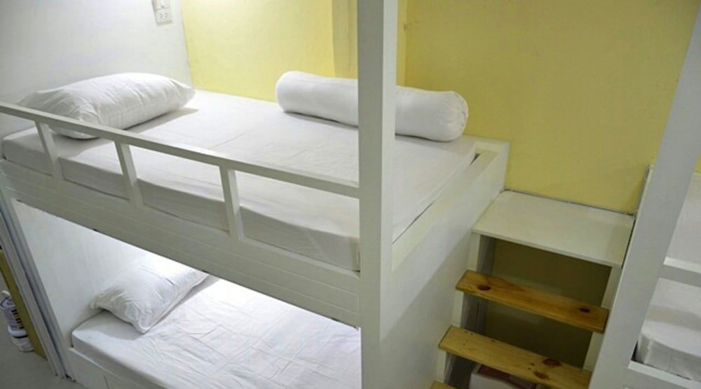 undefined Chiangmai Gate Capsule Hostel