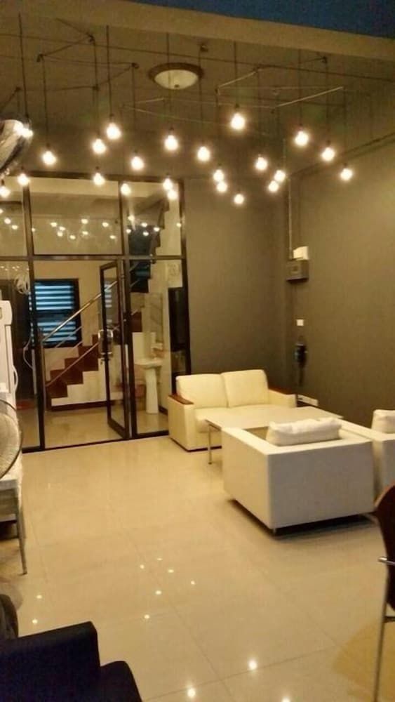 undefined Chiangmai Gate Capsule Hostel 8