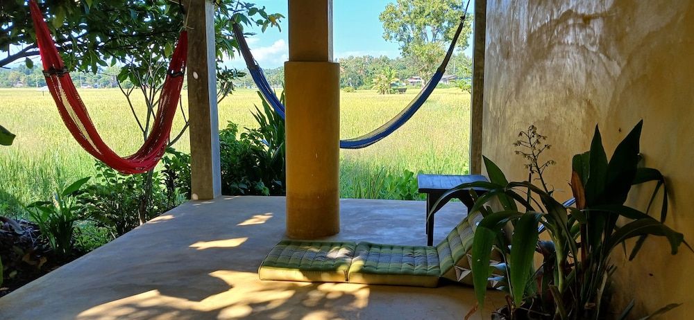 Country Retreat Double Bungalow 4