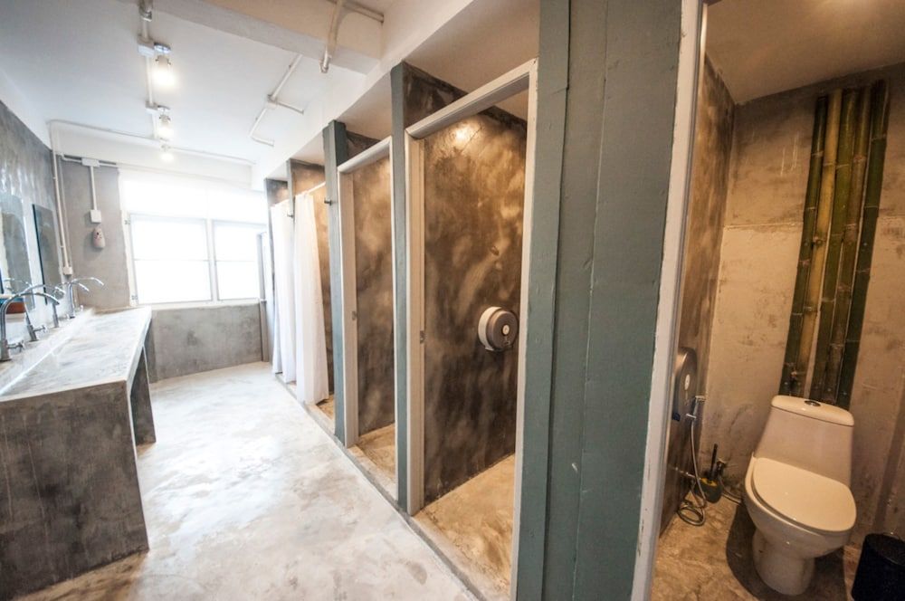 Oh Bangkok Hostel Female Dormitory 6