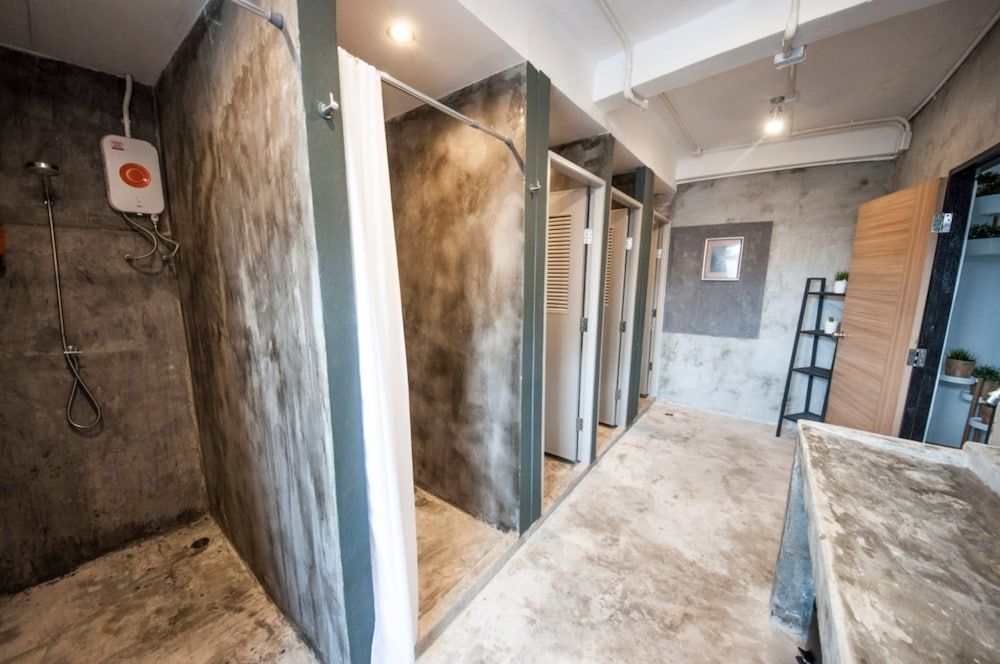 Oh Bangkok Hostel Female Dormitory 8