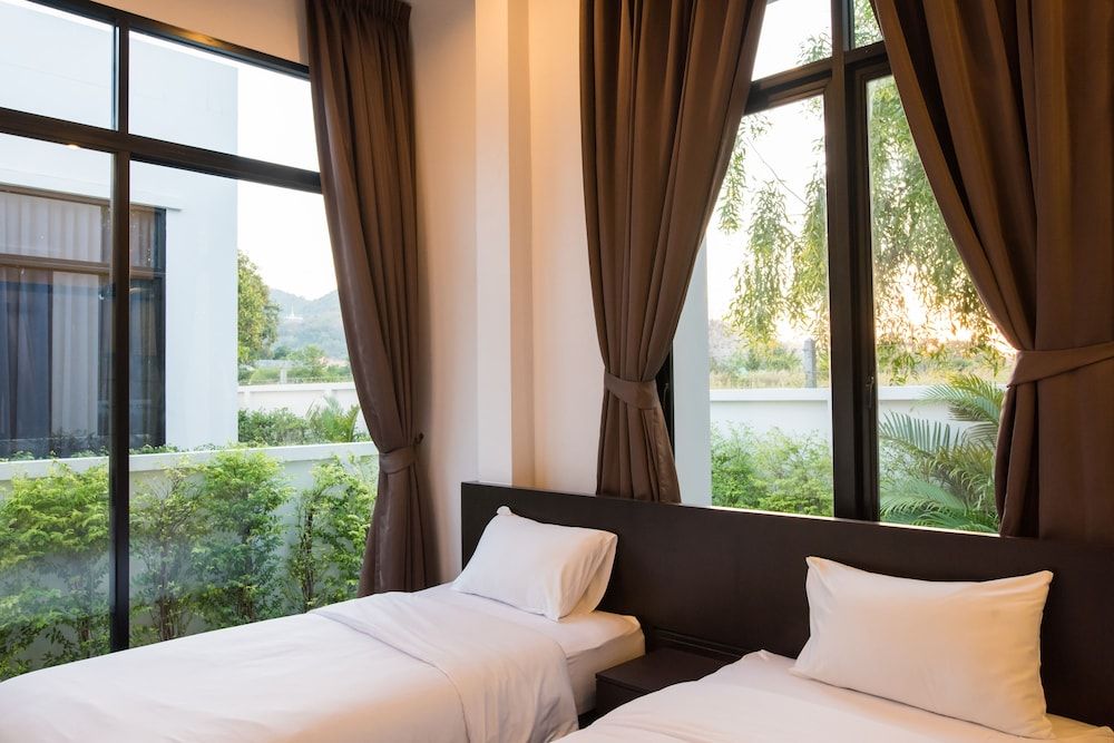 WE by Sirin Pool Villa Huahin Family Villa 9