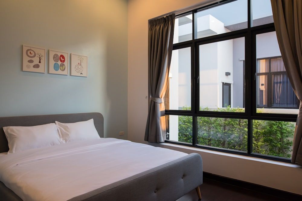 WE by Sirin Pool Villa Huahin Family Villa 28