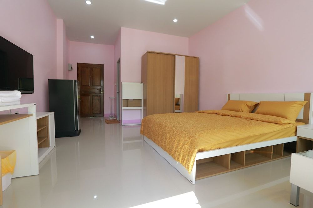 V Residence Studio 2