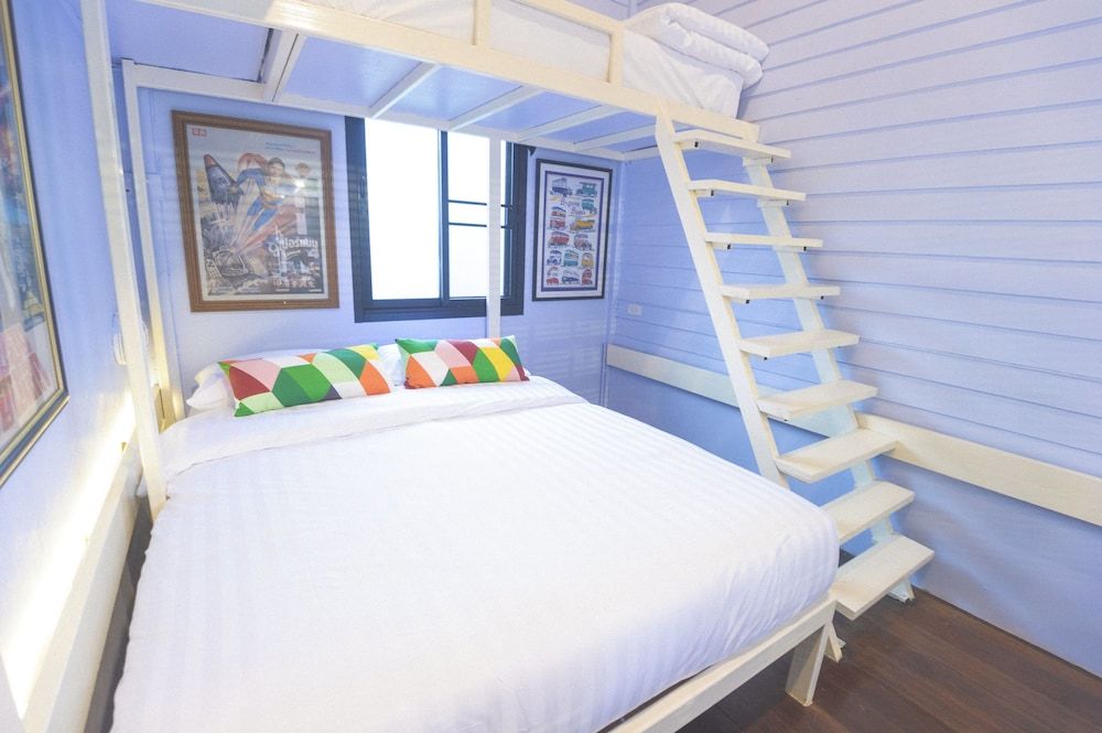 Bharani Hostel Family Room 4