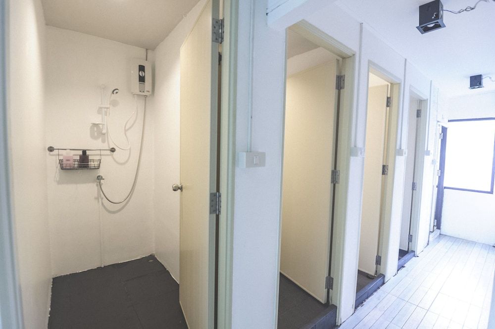 Bharani Hostel Superior Dormitory 5