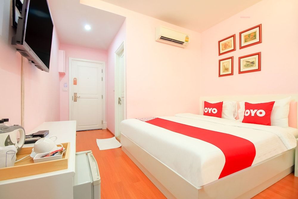 OYO 284 Sabaidee Minitel Standard Double Room