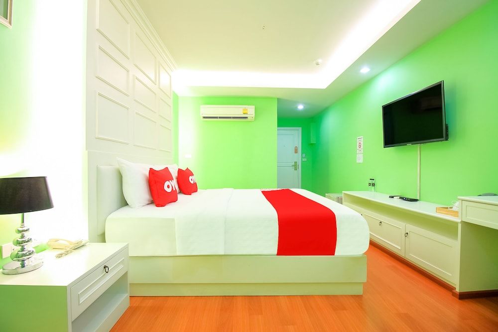 undefined OYO 284 Sabaidee Minitel 5