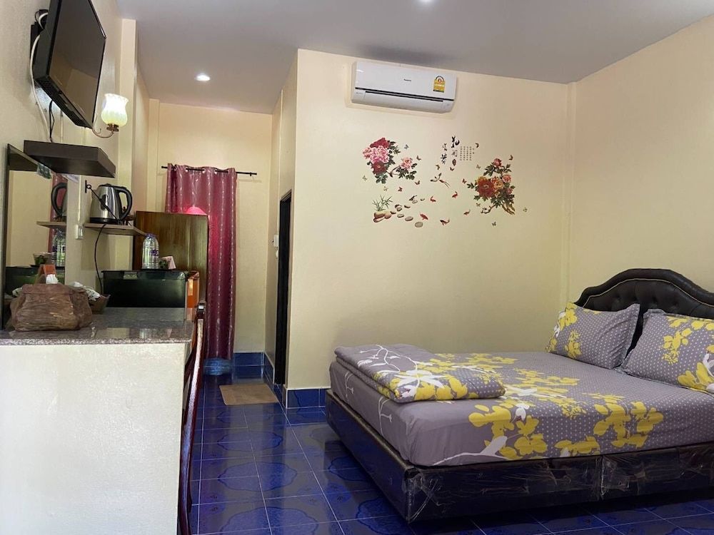 At Sichon Resort Business Room 2