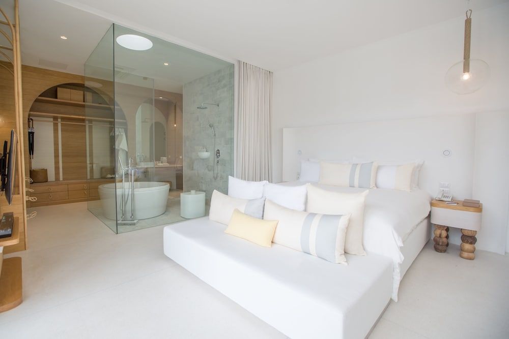 SALA Samui Chaweng Beach Resort Garden Deluxe Balcony 2