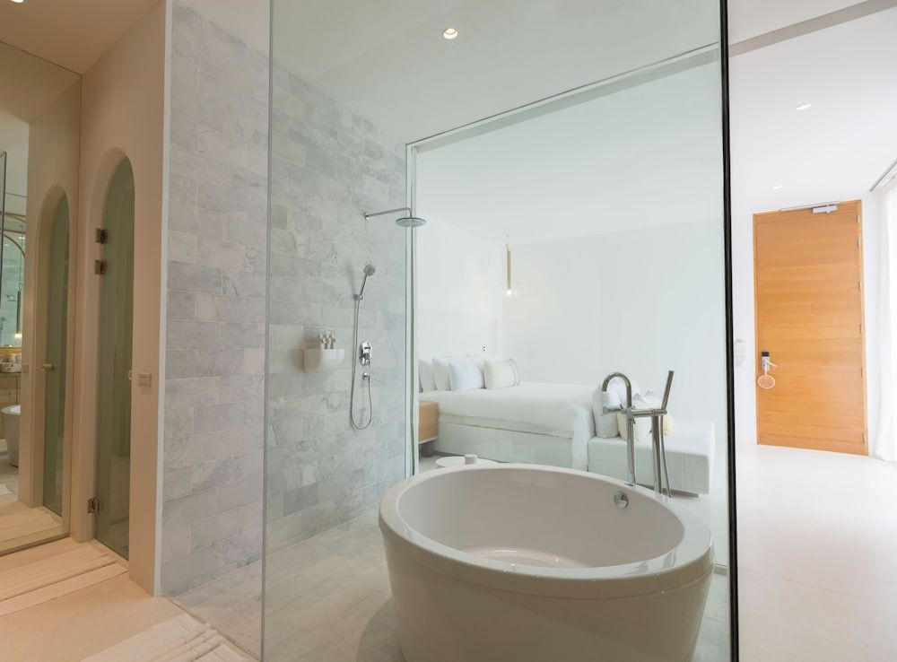 SALA Samui Chaweng Beach Resort Garden Deluxe Balcony 3