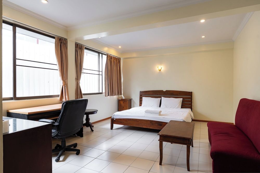 undefined 23 AVA at Saladaeng