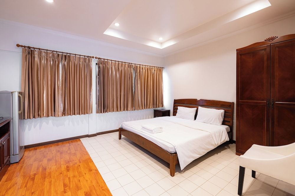 undefined 23 AVA at Saladaeng 4