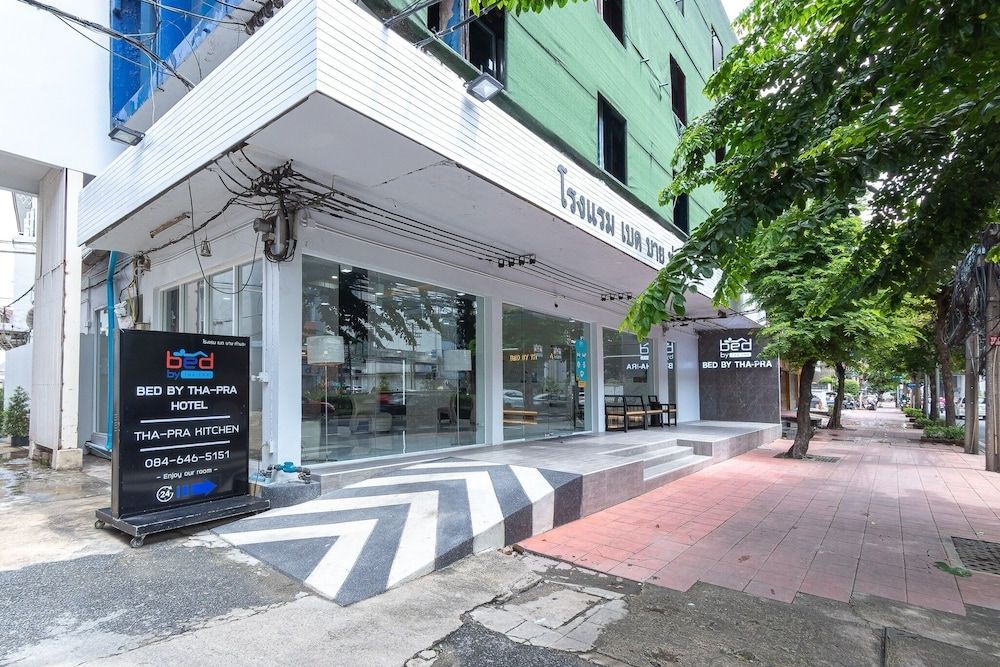 undefined Bed by Tha-Pra Hotel and Apartment 3