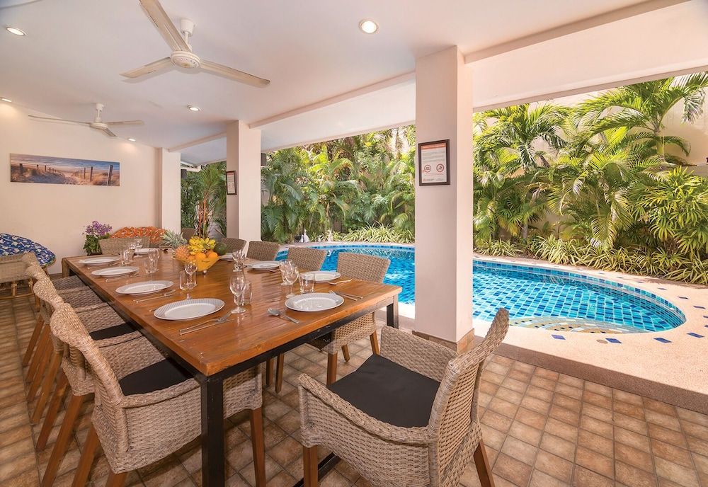 undefined Villa Waree Near City and Beach 3