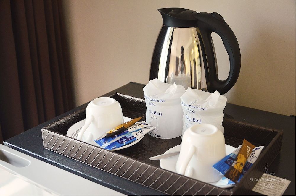 Suvarnabhumi Ville Airport Hotel Standard Room no Elevator 7