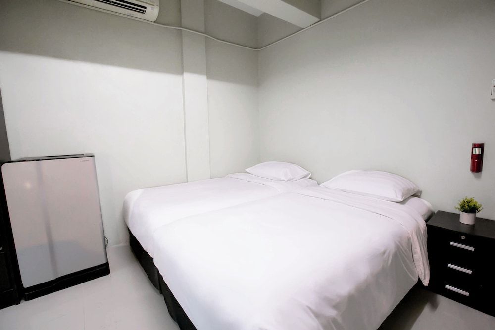 undefined Annex Lumpini Bangkok 7