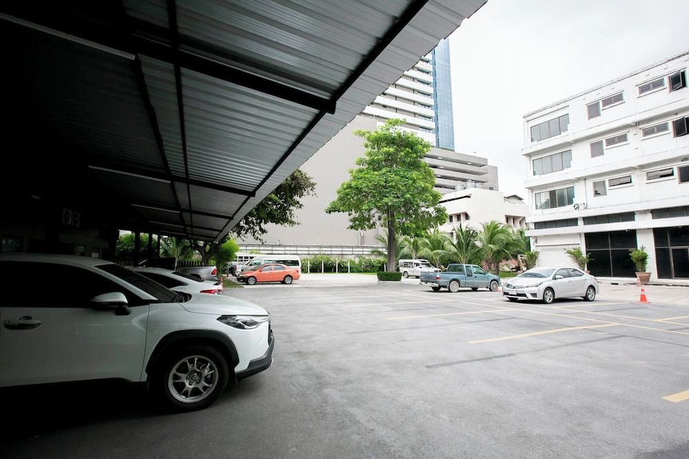 undefined Annex Lumpini Bangkok 3