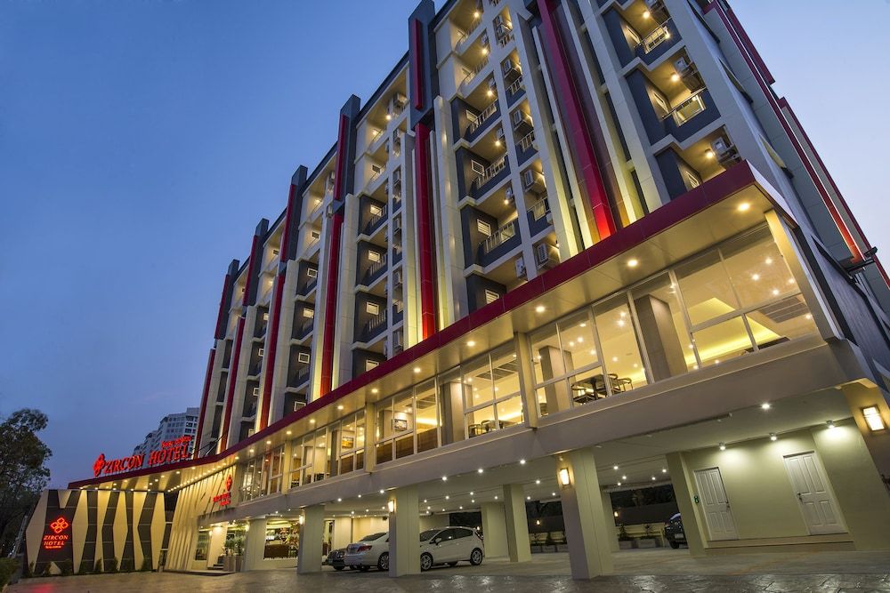 undefined Zircon Hotel 2