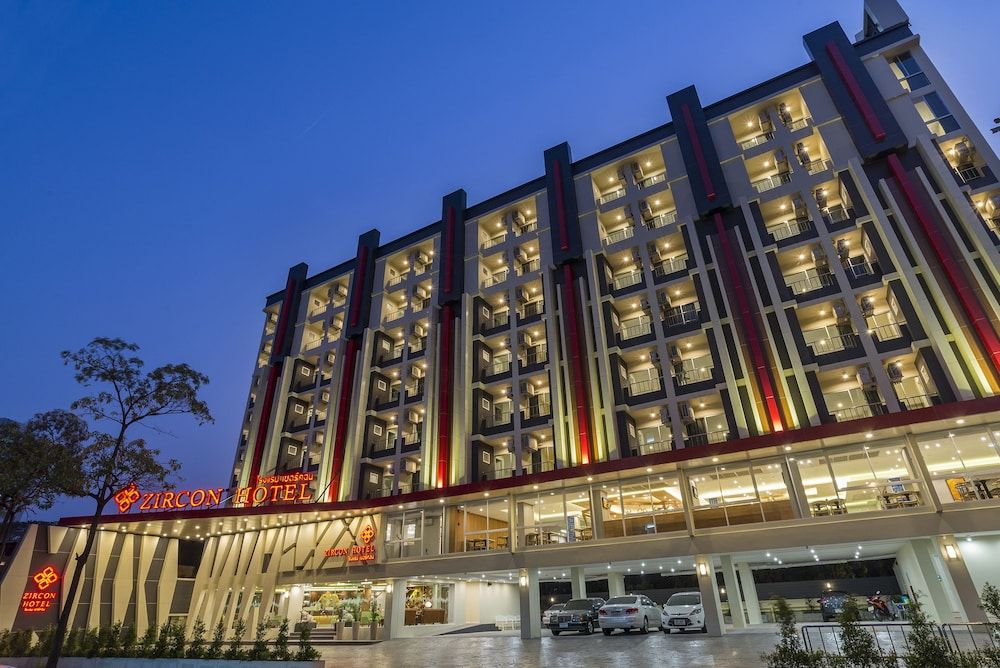 undefined Zircon Hotel