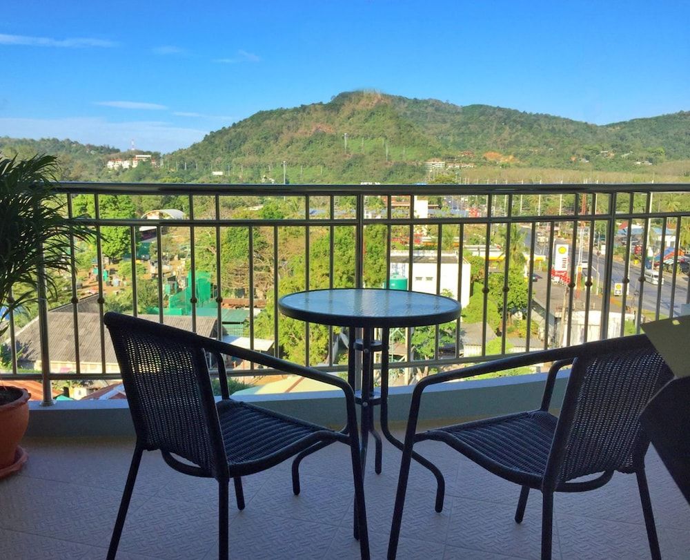 Smile Residence Superior Double Room, Pool View 3