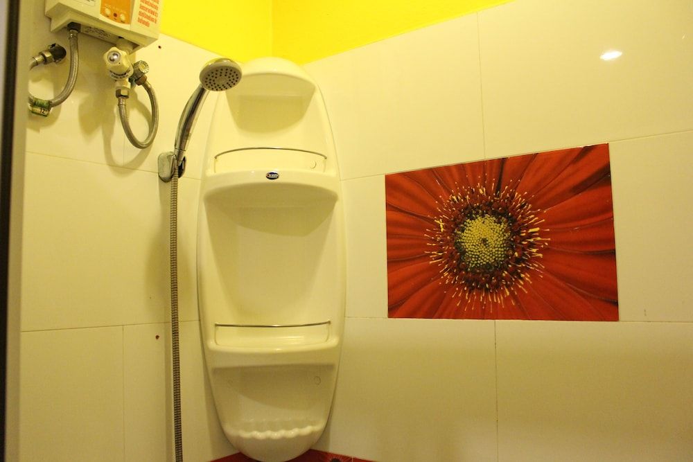 SamSenSam Place Deluxe Antique Room 5