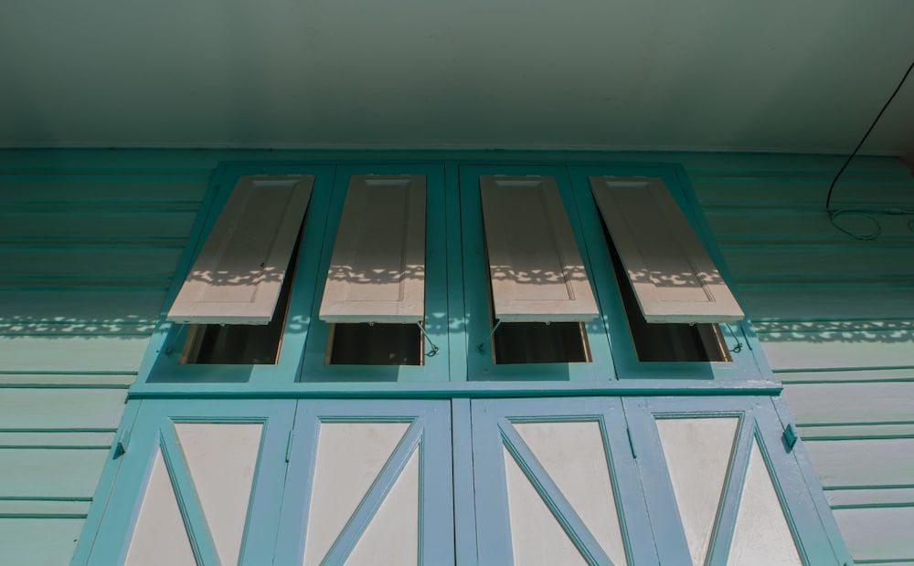 undefined SamSenSam Place 9