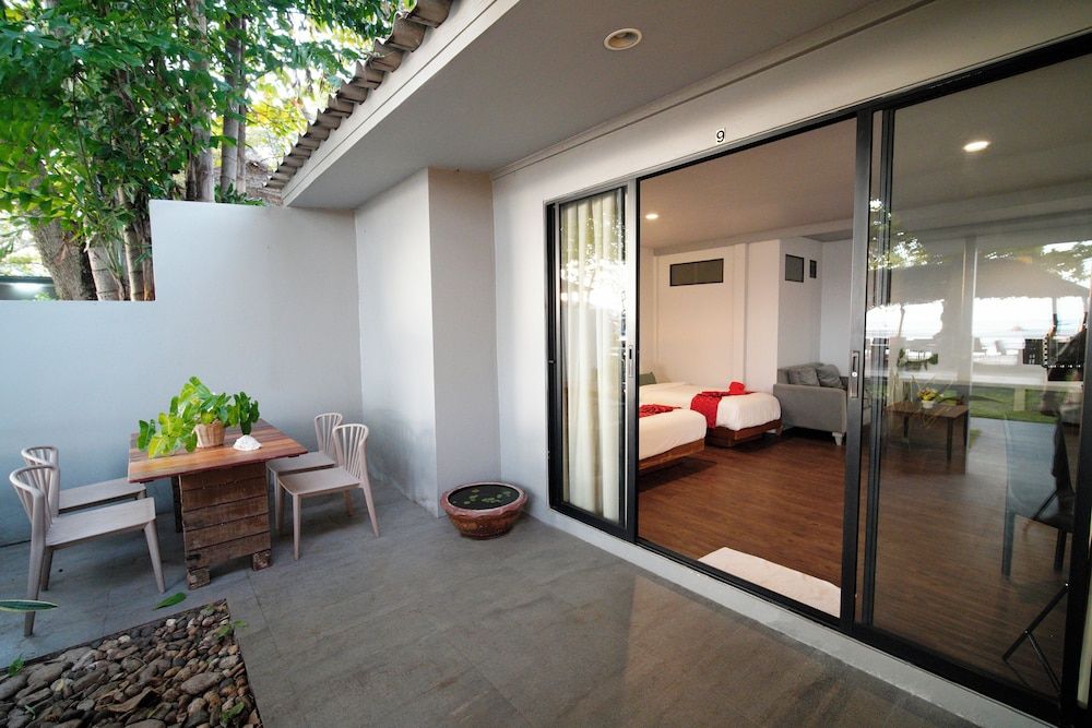 Villa Cha Cha Chaolao Beach Resort Beach Front Family 2
